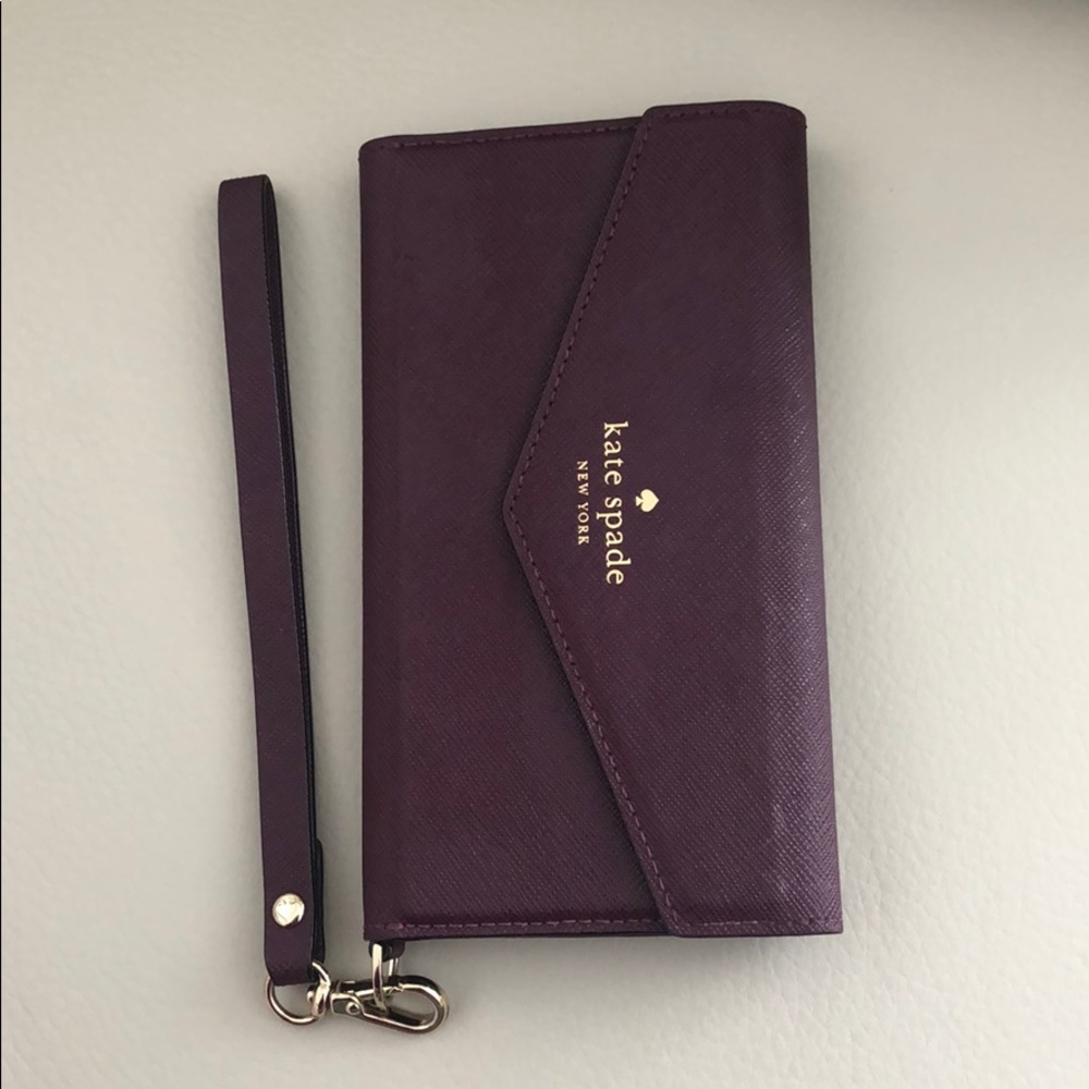 Kate Spade IPhone case for IPhone 7.